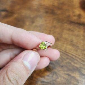 14k Rose Gold Heart Peridot Ring US Size 7 Made in USA Solid Gold Genuine Gem